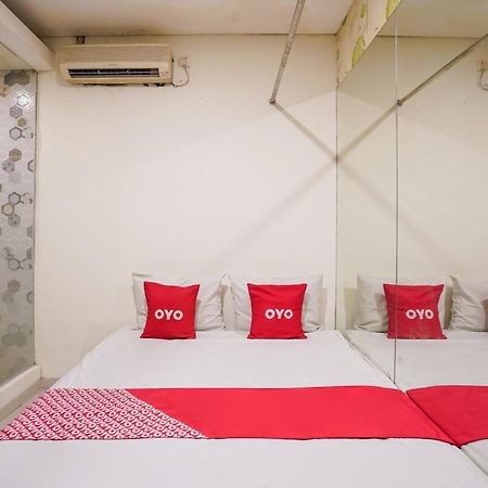Super Oyo Capital O 92633 Spring Hotel Gubeng Sorabaya Extérieur photo